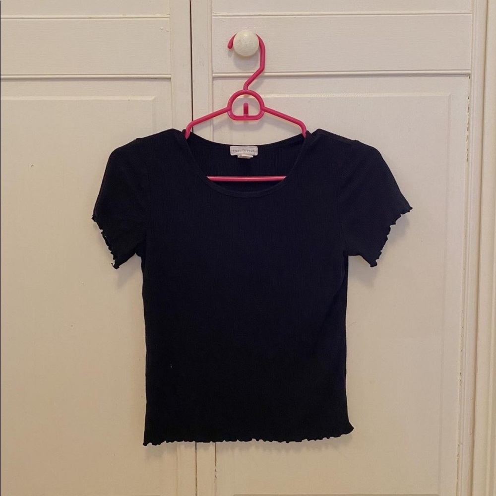 Black comfy shirt